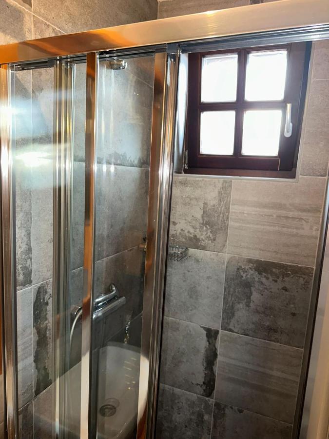 Apartments Prizreni מראה חיצוני תמונה