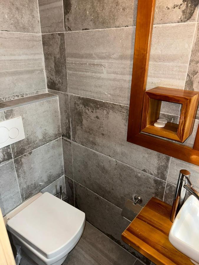 Apartments Prizreni מראה חיצוני תמונה