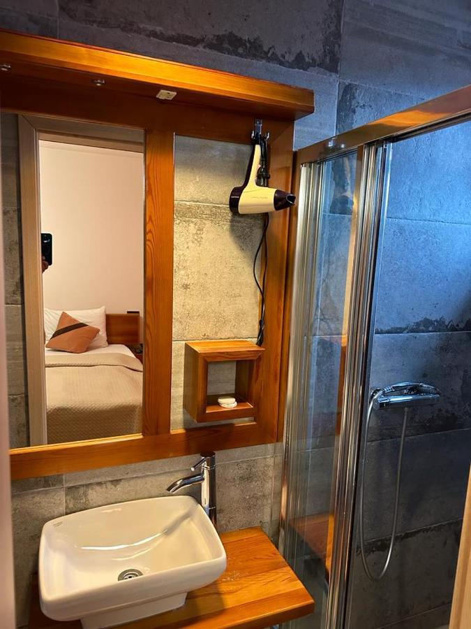 Apartments Prizreni מראה חיצוני תמונה